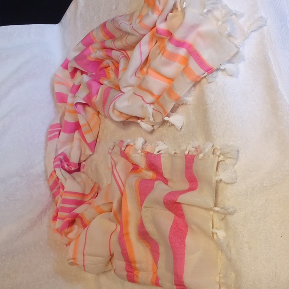 Stella & Dot large wrap scarf 63x43 inches pink, orange, white